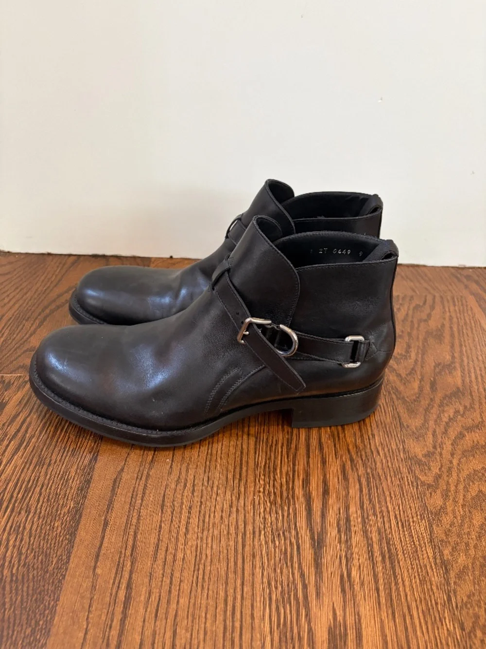Prada men’s jodhpur boots black leather size 9 buckle y2k